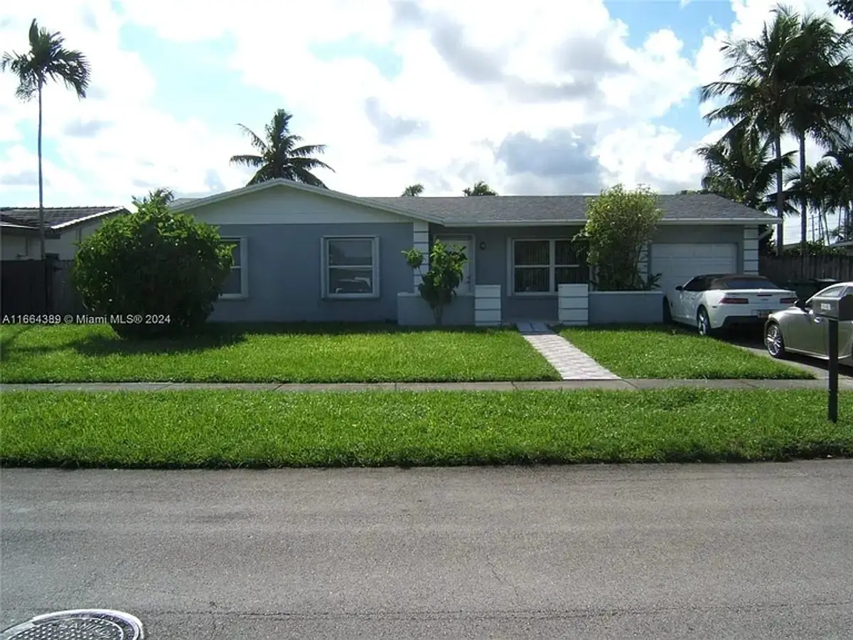 Miami, FL 33186