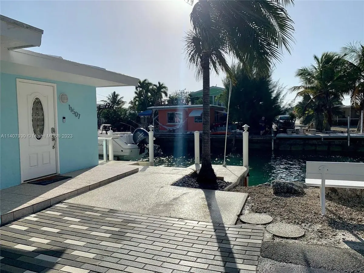 11507 5th Ave, Marathon, FL 33050